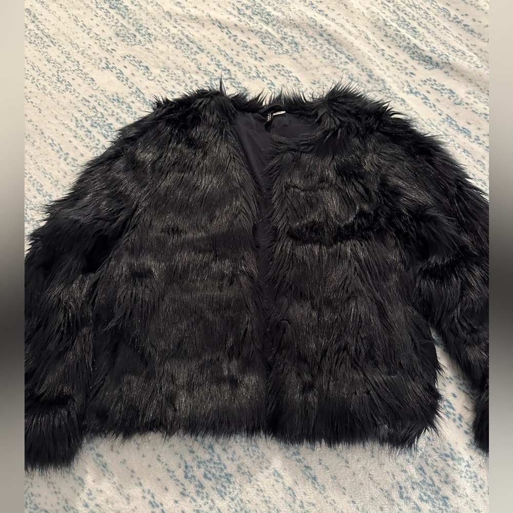 Black Fur Coat from H&M size M